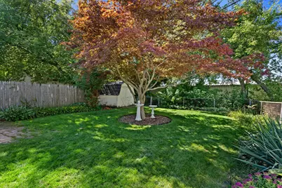 1717 S 82nd St, West Allis, WI 53214 - Photo 25