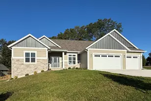 W254N5593 Cres Hl Dr, Sussex, WI 53089 - Photo 1
