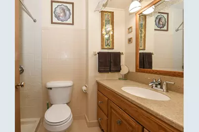 6220 W Van Norman Ave, Greenfield, WI 53220 - Photo 21