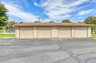 N115W16895 El Camino Dr, Germantown, WI 53022 - Photo 27