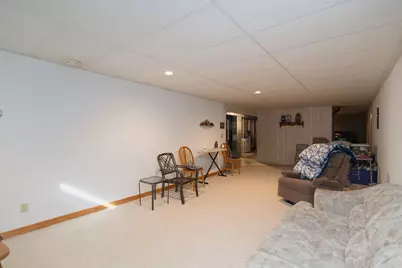 5616  Stonefield Rd, Hartford, WI 53086 - Photo 19
