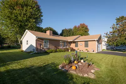 5616  Stonefield Rd, Hartford, WI 53086 - Photo 15
