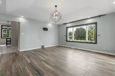 12220  Eau Galle Rd, Racine, WI 53108 - Photo 7