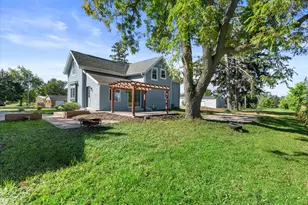 12220 Eau Galle Rd, Racine, WI 53108 - Photo 31