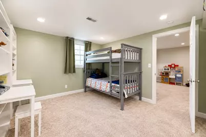 1057 N 123rd St, Wauwatosa, WI 53226 - Photo 31