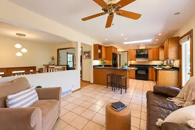 1057 N 123rd St, Wauwatosa, WI 53226 - Photo 19