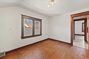 2862 N 57th St, Milwaukee, WI 53210 - Photo 27