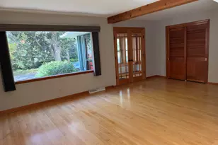 1613 E Pryor Ave, Milwaukee, WI 53207 - Photo 13