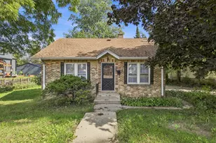 3364 S Chase Ave, Milwaukee, WI 53207 - Photo 3