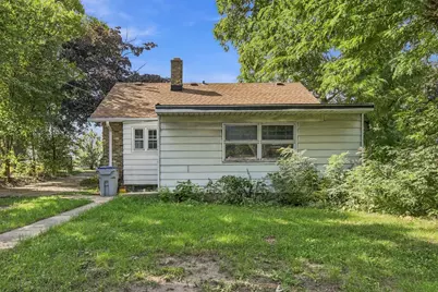 3364 S Chase Ave, Milwaukee, WI 53207 - Photo 25