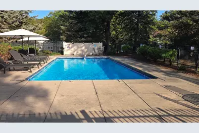 815 W Puetz Rd, Oak Creek, WI 53154 - Photo 19