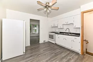 3803 S 20th St, Milwaukee, WI 53221 - Photo 5
