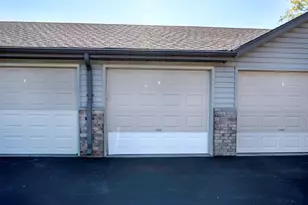 W170S7579 Gregory Dr, Muskego, WI 53150 - Photo 31