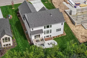 W184N5129 Sunrise Ln, Menomonee Falls, WI 53051 - Photo 75