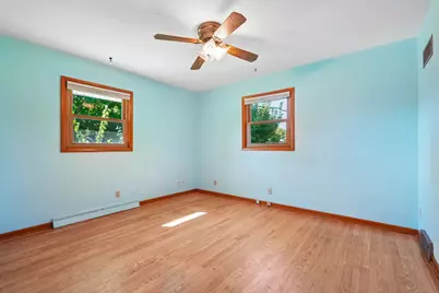 10321 W Church St, Franklin, WI 53132 - Photo 21