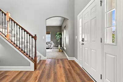 N116W17834  Blackstone Cir, Germantown, WI 53022 - Photo 5