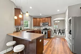 N116W17834 Blackstone Cir, Germantown, WI 53022 - Photo 13