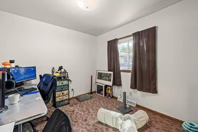 221  Spring St #223-225, Waukesha, WI 53188 - Photo 11