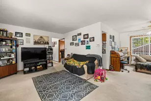 221 Spring St, Waukesha, WI 53188 - Photo 31