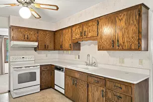 2130 N 28th St, Sheboygan, WI 53081 - Photo 11