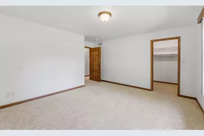 144 N Pleasant View Rd, Plymouth, WI 53073 - Photo 11