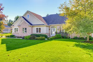 11267 N River Birch Dr, Mequon, WI 53092 - Photo 31
