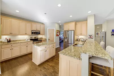 11267 N River Birch Dr, Mequon, WI 53092 - Photo 11