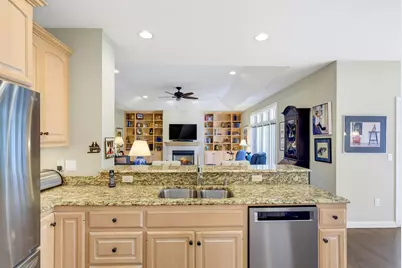 11267 N River Birch Dr, Mequon, WI 53092 - Photo 15