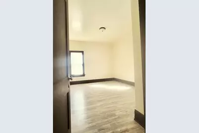 3381 N 21st St #3383, Milwaukee, WI 53206 - Photo 7