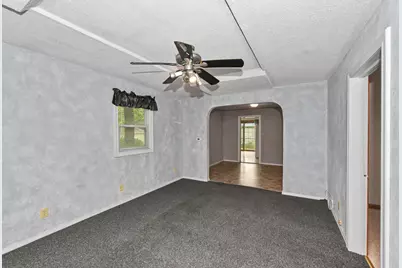 3601 S 85th St, Milwaukee, WI 53228 - Photo 9