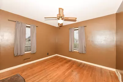 1509  Illinois St, Racine, WI 53405 - Photo 13