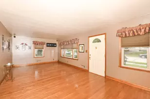 1509 Illinois St, Racine, WI 53405 - Photo 5
