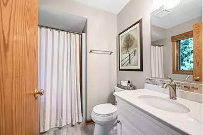 N52W14406  Thornhill Dr, Menomonee Falls, WI 53051 - Photo 19