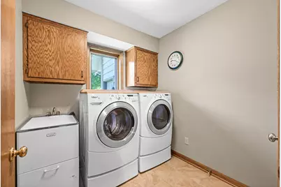 N52W14406  Thornhill Dr, Menomonee Falls, WI 53051 - Photo 15