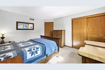 N52W14406  Thornhill Dr, Menomonee Falls, WI 53051 - Photo 21