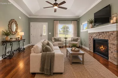 636  Baker St, Walworth, WI 53184 - Photo 7