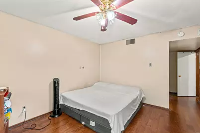 1818 E Shorewood Blvd #313, Shorewood, WI 53211 - Photo 11
