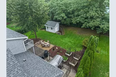 7244 S Dover Hill Ct, Franklin, WI 53132 - Photo 43