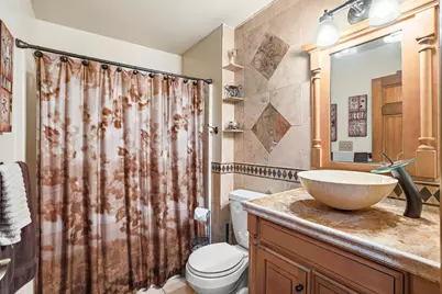 7244 S Dover Hill Ct, Franklin, WI 53132 - Photo 17