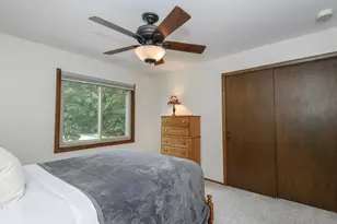 2601 Pendleton Pl, Waukesha, WI 53188 - Photo 25