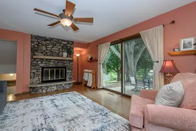 2601  Pendleton Pl, Waukesha, WI 53188 - Photo 15