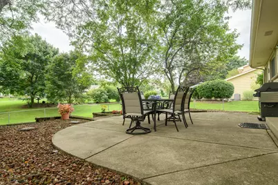 2601  Pendleton Pl, Waukesha, WI 53188 - Photo 33