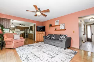 2601 Pendleton Pl, Waukesha, WI 53188 - Photo 15