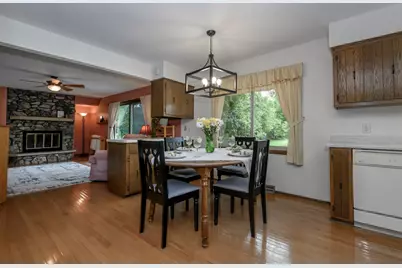 2601  Pendleton Pl, Waukesha, WI 53188 - Photo 11