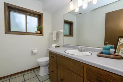 2601  Pendleton Pl, Waukesha, WI 53188 - Photo 29