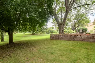 2601 Pendleton Pl, Waukesha, WI 53188 - Photo 37