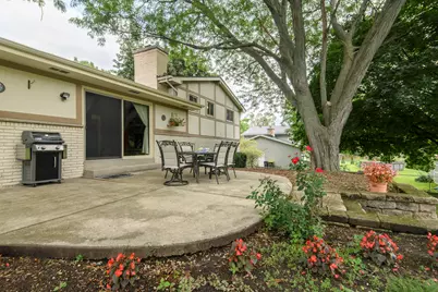 2601  Pendleton Pl, Waukesha, WI 53188 - Photo 31