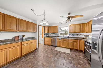 1020  Coronada Dr, Racine, WI 53402 - Photo 11