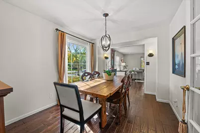 4800 N Woodburn St, Whitefish Bay, WI 53217 - Photo 9