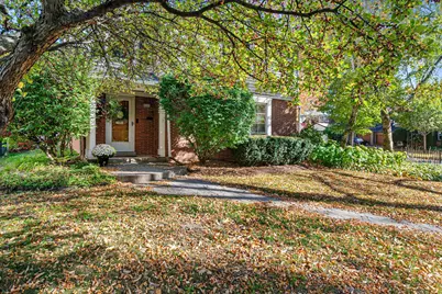 4800 N Woodburn St, Whitefish Bay, WI 53217 - Photo 61